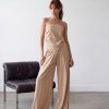 CONJUNTO KAUANE CROPPED E PANTALONA PÉROLAS ATELIER - BEGE