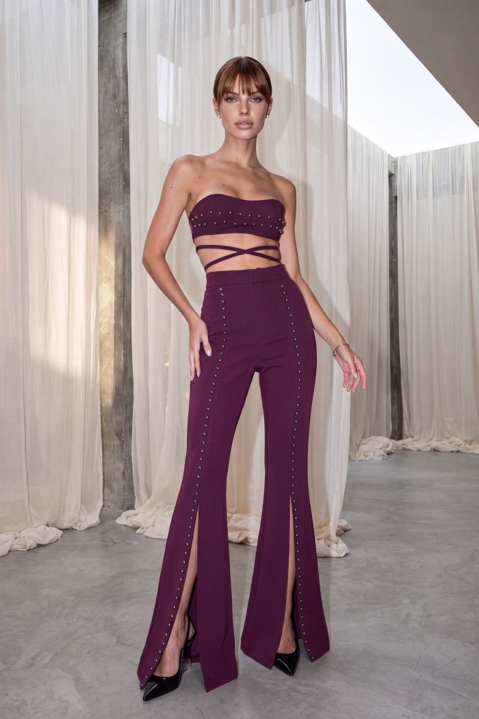CONJUNTO TOP E PANTALONA TAINÁ FLARE FENDA PÉROLAS ATELIER - UVA