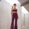 CONJUNTO TOP E PANTALONA TAINÁ FLARE FENDA PÉROLAS ATELIER - UVA