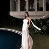 VESTIDO FENDA CHOKER PÉROLAS CELEBRATION - OFF WHITE