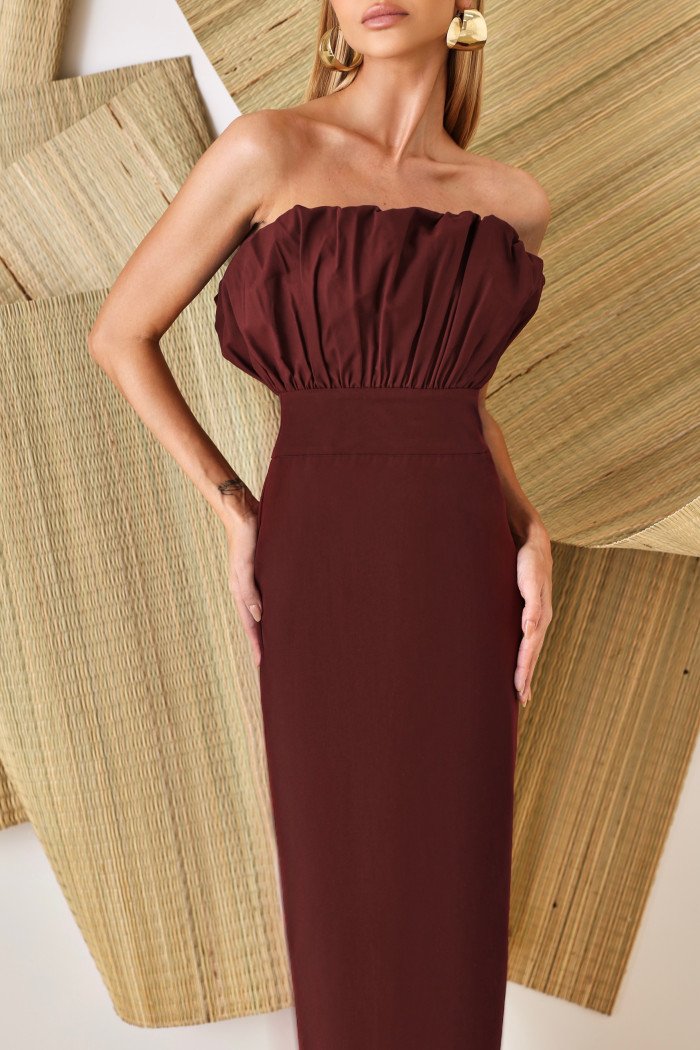 VESTIDO COPENHAGUE TUBINHO BUSTO LEQUE - VINHO