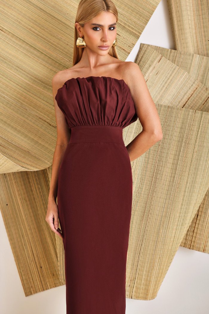 VESTIDO COPENHAGUE TUBINHO BUSTO LEQUE - VINHO
