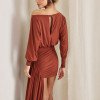 VESTIDO TAILÂNDIA CURTO COM CALDA - TERRACOTA