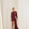 VESTIDO TAILÂNDIA CURTO COM CALDA - BORDÔ