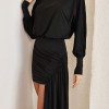 VESTIDO TAILÂNDIA CURTO COM CALDA - PRETO