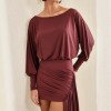 VESTIDO TAILÂNDIA CURTO COM CALDA - BORDÔ