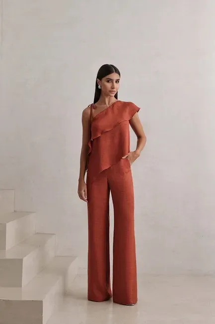 CONJUNTO BLUSA ASSIMÉTRICA CREPE - TERRACOTA