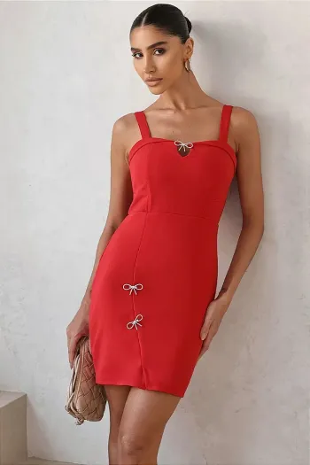VESTIDO GEISA TUBINHO COM DETALHE METAL - VERMELHO