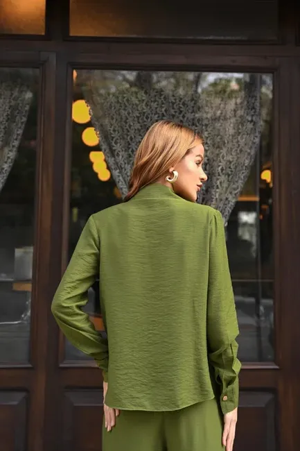 CONJUNTO LUANA ALFAIATARIA - VERDE OLIVA