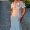 VESTIDO VIOLETA LONGO BABADOS OMBRO A OMBRO - OFF WHITE
