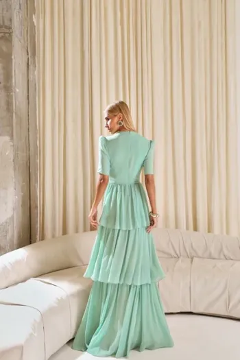 VESTIDO CHARLOTE LONGO CAMADAS - VERDE MENTA