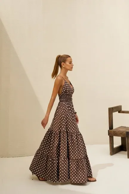VESTIDO DELFOS LONGUETE POÁ - MARROM