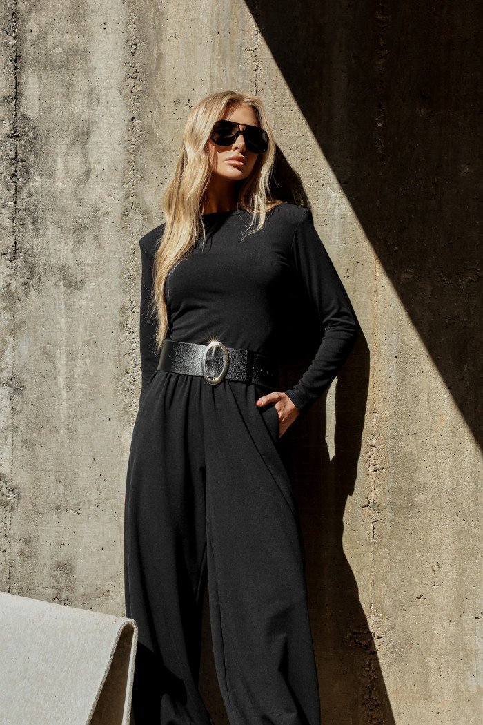CONJUNTO ADELINE BLUSA E CALÇA MOLETINHO - PRETO