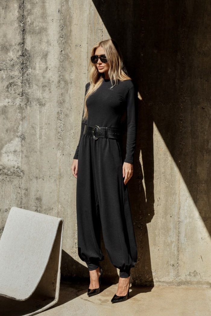 CONJUNTO ADELINE BLUSA E CALÇA MOLETINHO - PRETO