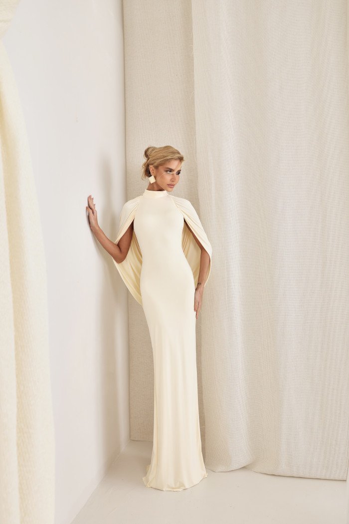 VESTIDO REBECA LONGO CAPA - CREME
