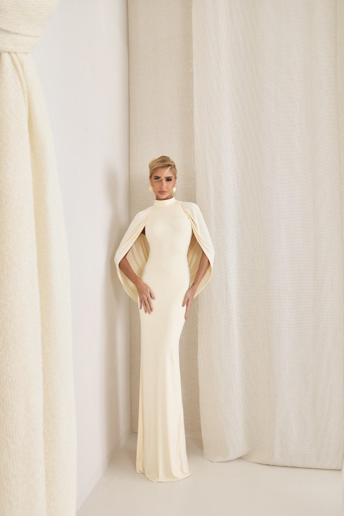 VESTIDO REBECA LONGO CAPA - CREME
