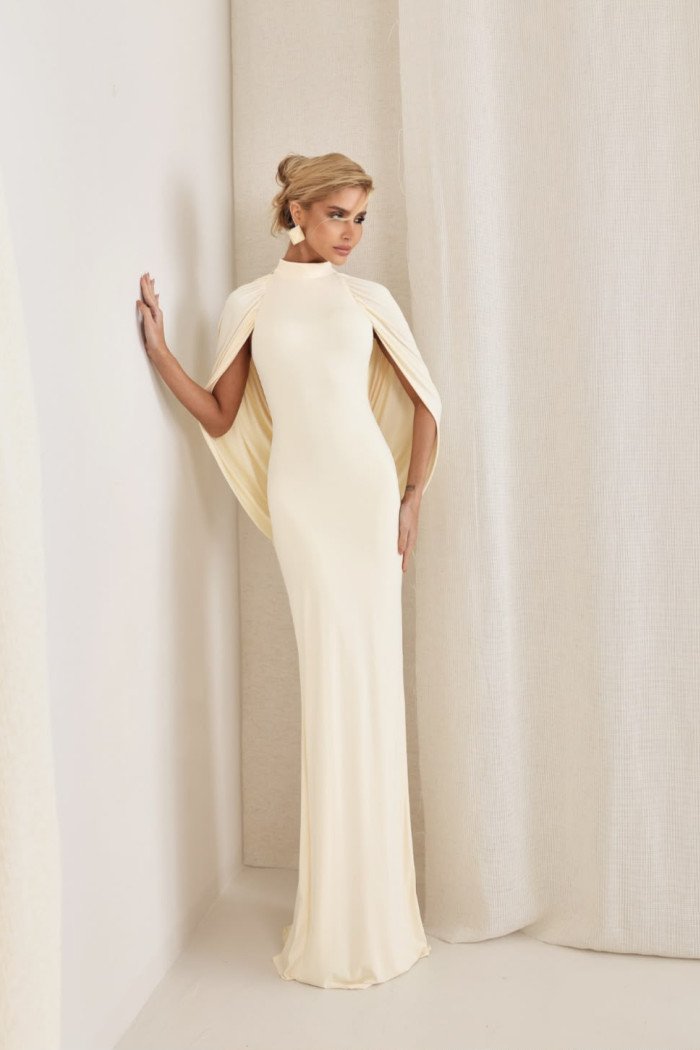 VESTIDO REBECA LONGO CAPA - CREME
