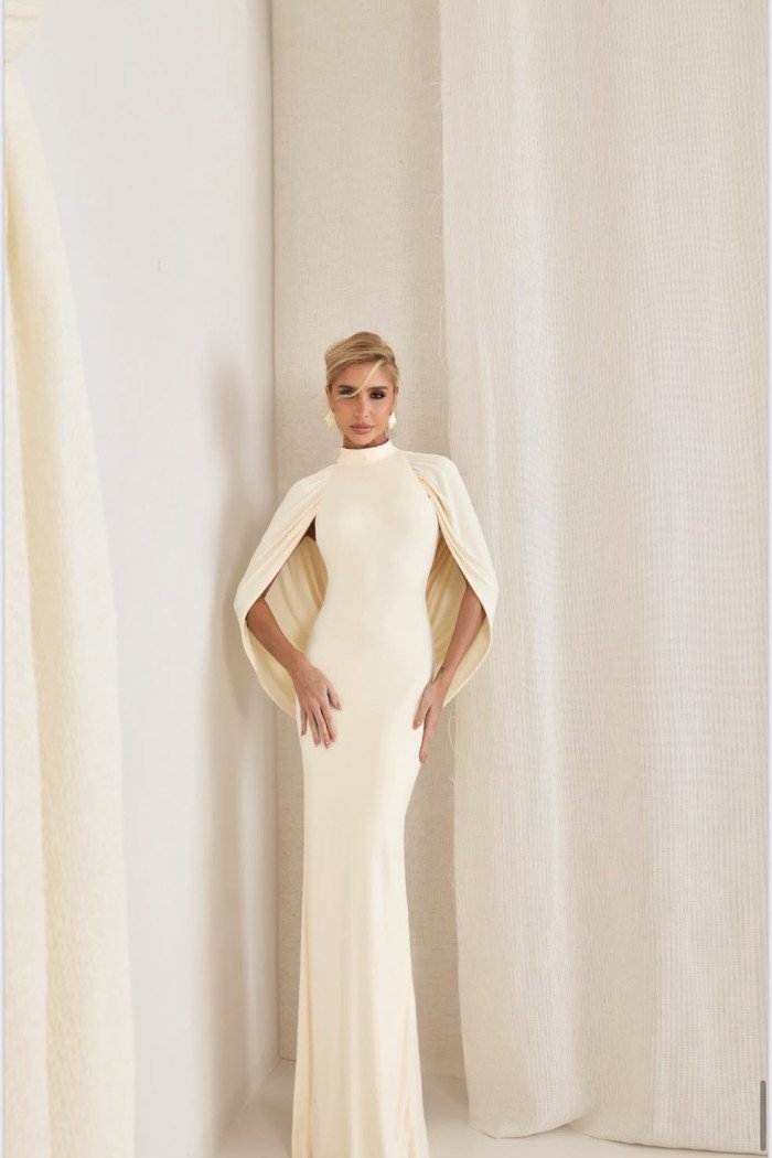 VESTIDO REBECA LONGO CAPA - CREME