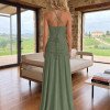 VESTIDO NATALY CHIFFON ASSIMÉTRICO - VERDE OLIVA