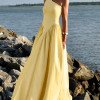 VESTIDO VALENTINA JERSEY UM OMBRO - AMARELO