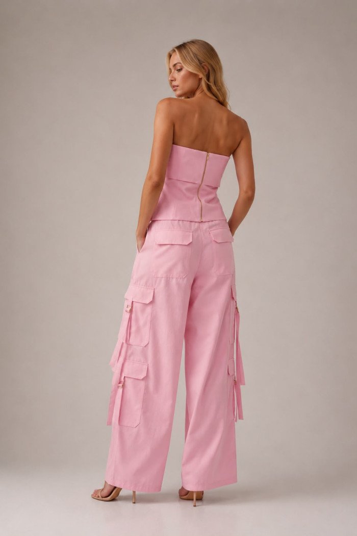 CONJUNTO DAPHNE CROPPED T.Q.C E CALÇA CARGO - ROSA
