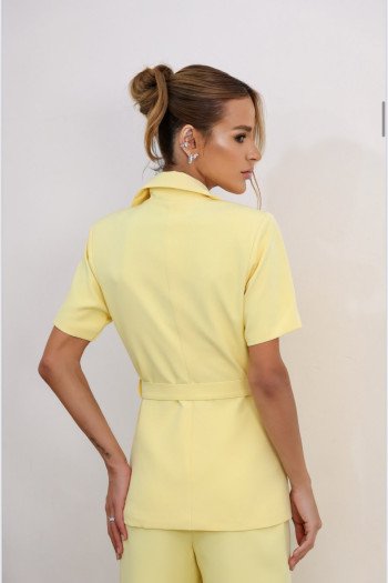 CONJUNTO CATARINA ALFAIATARIA BLAZER E COLETE COM CINTO - CAMOMILA