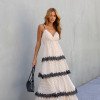VESTIDO TOULOSE POÁ CAMADAS COM RENDA - BEGE