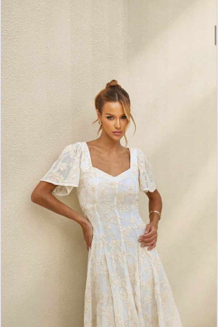 VESTIDO FLORENZA LONGUETE BORDADO - NATURAL