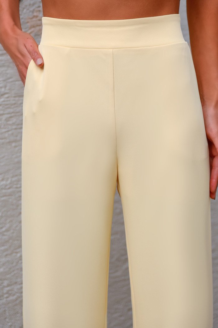 CONJUNTO LÁIS BLUSA ASSIMÉTRICA - CAMOMILA