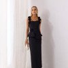 VESTIDO NEW ROMANTICS LONGUETE ALFAIATARIA - PRETO