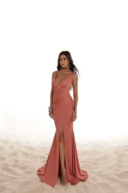 VESTIDO MADELEINE LONGO COM FENDA - ROSÉ