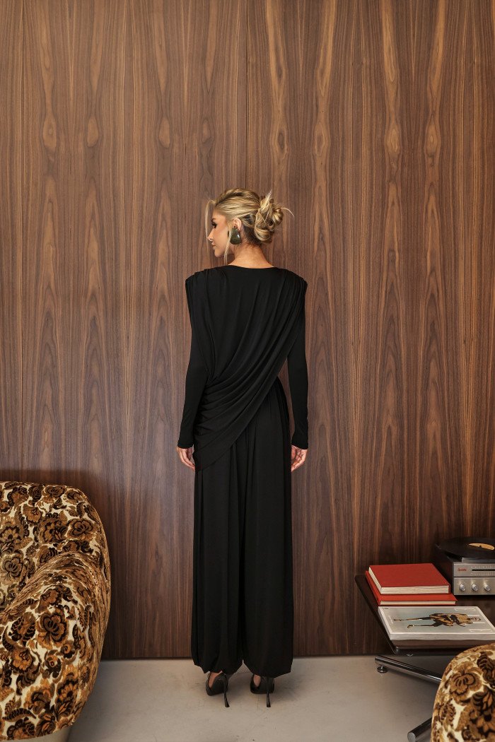 CONJUNTO SUÉCIA CALÇA ALADIM E BLUSA DREPEADA - PRETO