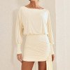 VESTIDO TAILÂNDIA CURTO COM CALDA - OFF WHITE