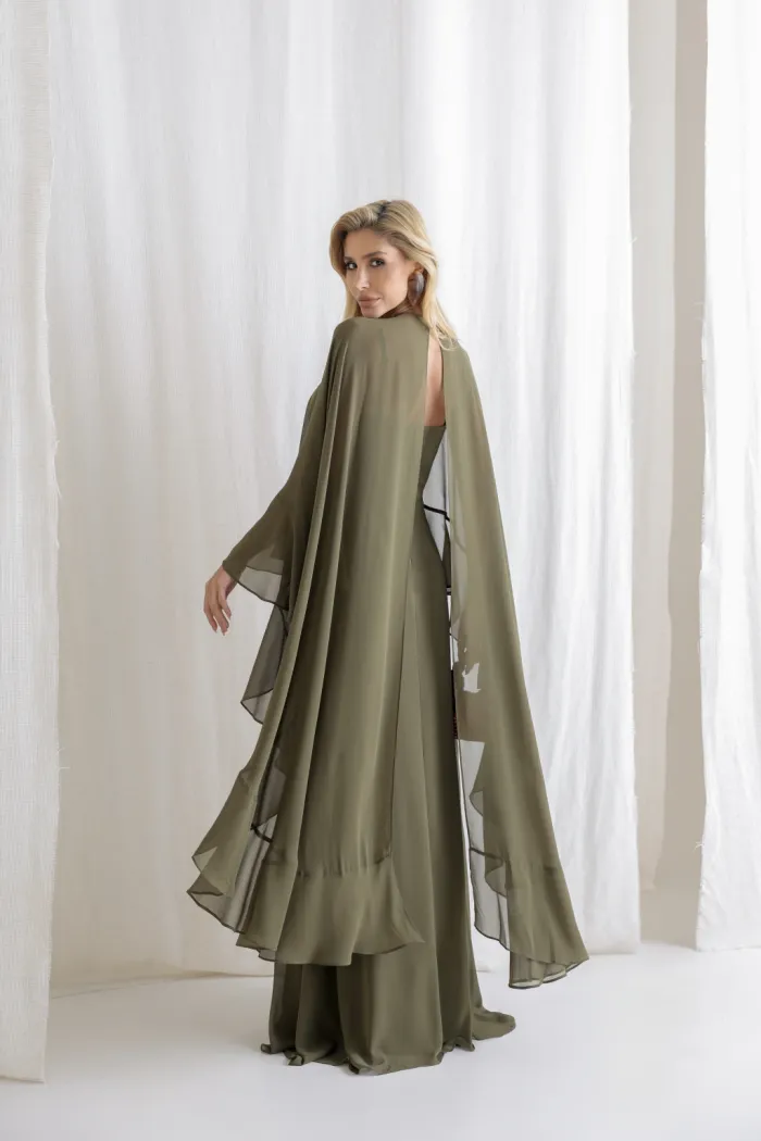 VESTIDO ANTONIETA LONGO CHIFFON CAPA BABADOS - VERDE OLIVA