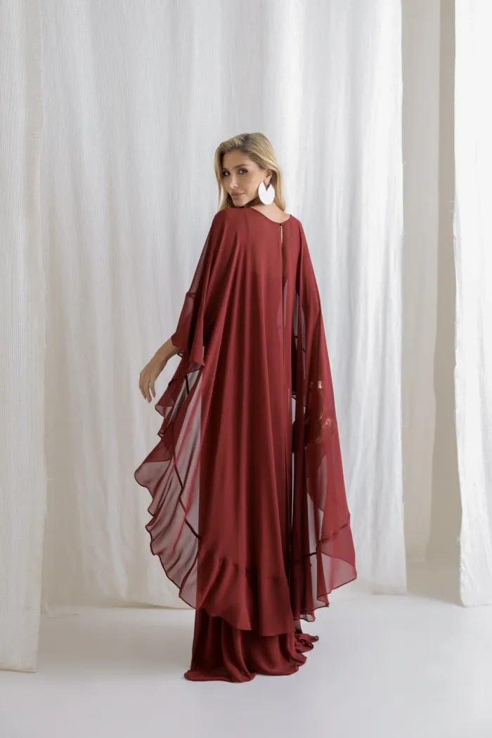VESTIDO ANTONIETA LONGO CHIFFON CAPA BABADOS - VINHO
