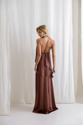 VESTIDO RENATA ALÇAS STRASS BABADOS - MARROM