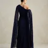 VESTIDO MARILYN RENDA UM OMBRO COM CAPA - AZUL MARINHO