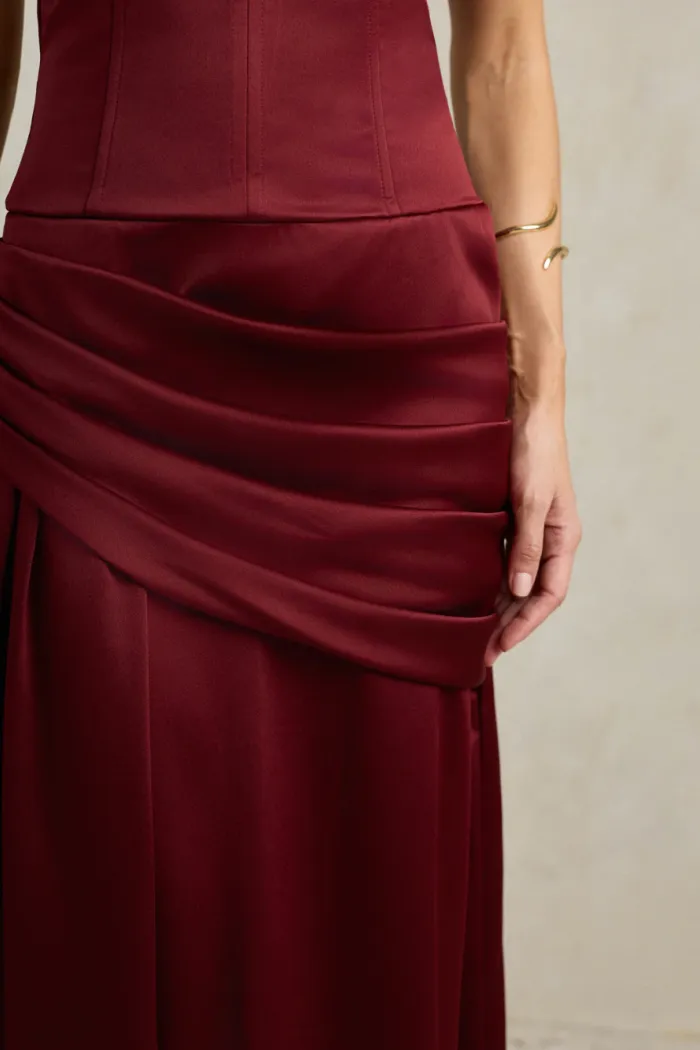 VESTIDO DE FESTA NICOLE DECOTE CORAÇÃO - VINHO