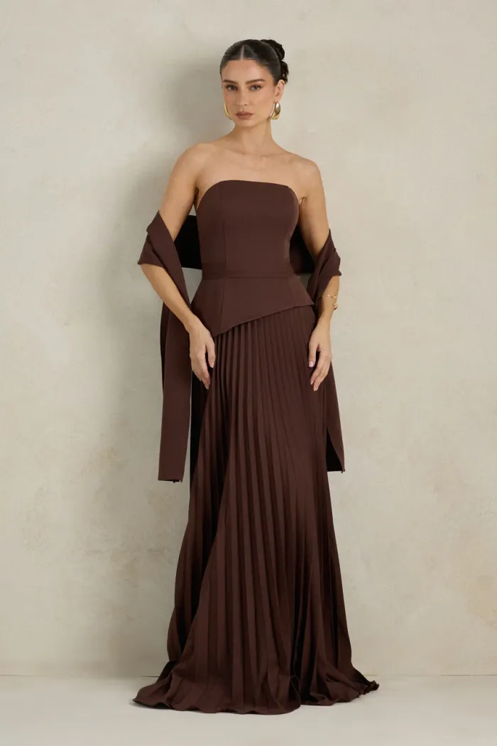 VESTIDO DE FESTA MAITÊ SAIA PLISSADA CHOKER - MARROM