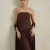 VESTIDO DE FESTA MAITÊ SAIA PLISSADA CHOKER - MARROM