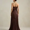 VESTIDO DE FESTA MAITÊ SAIA PLISSADA CHOKER - MARROM