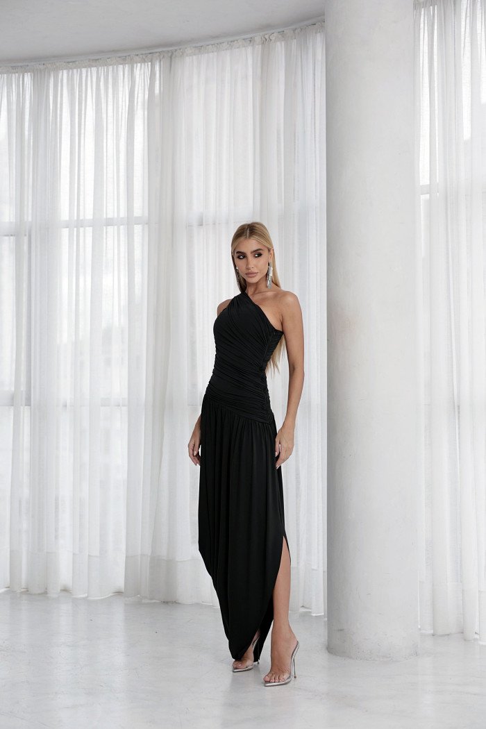 VESTIDO LONGO ASSIMÉTRICO BRUNA - PRETO