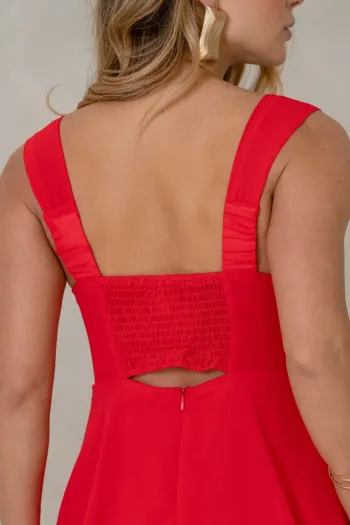 VESTIDO VALÊNCIA LONGO SAIA EVASÊ EM CAMADAS - VERMELHO