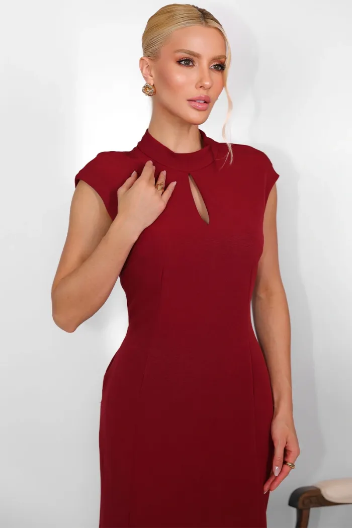 VESTIDO HELENA LONGO COM CAUDA E BABADOS COSTAS ABERTA - VINHO