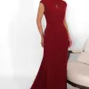 VESTIDO HELENA LONGO COM CAUDA E BABADOS COSTAS ABERTA - VINHO
