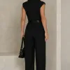 MACACÃO PANTALONA LAPELA COM CINTO COURINO - PRETO