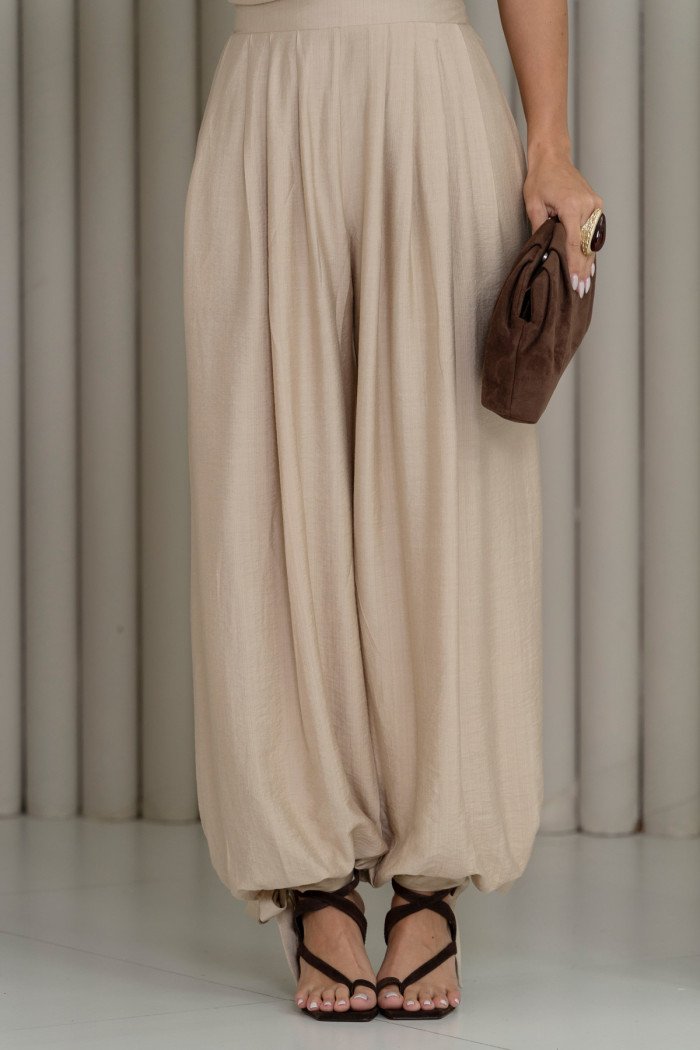 CONJUNTO ARÁBIA CALÇA ALADIM BLUSA CAVA AMERICANA - AREIA