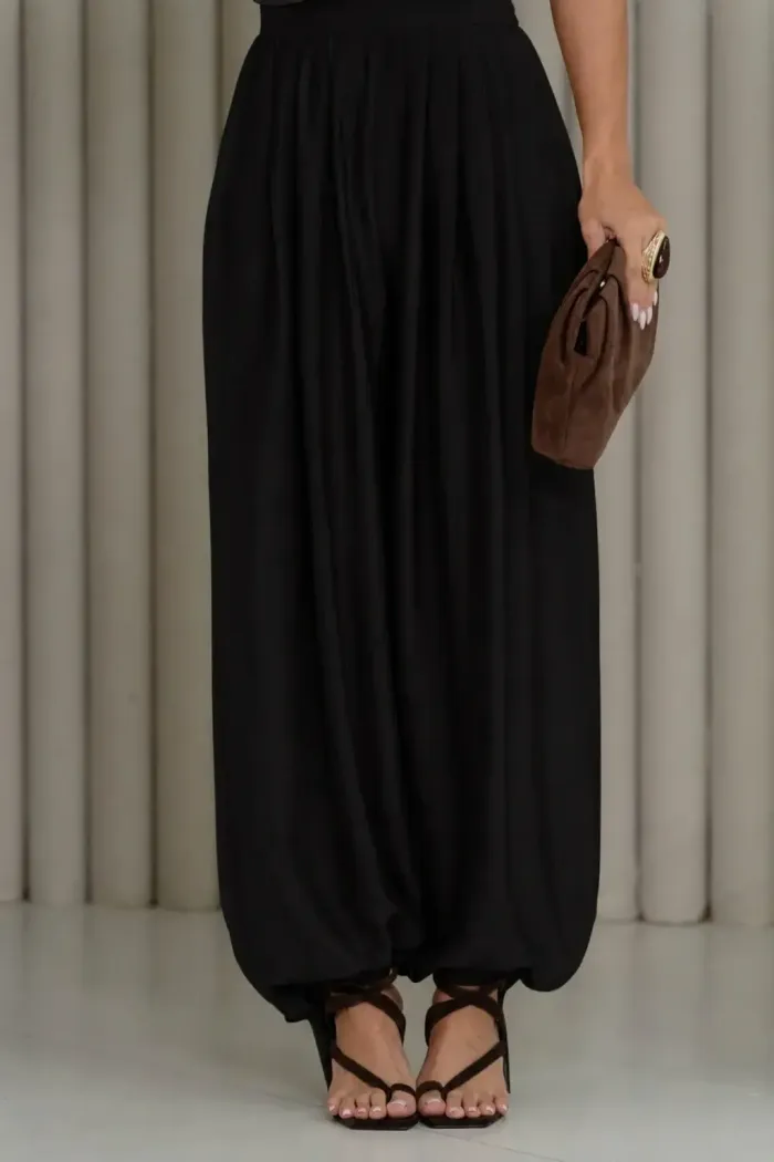 CONJUNTO ARÁBIA CALÇA ALADIM BLUSA CAVA AMERICANA - PRETO