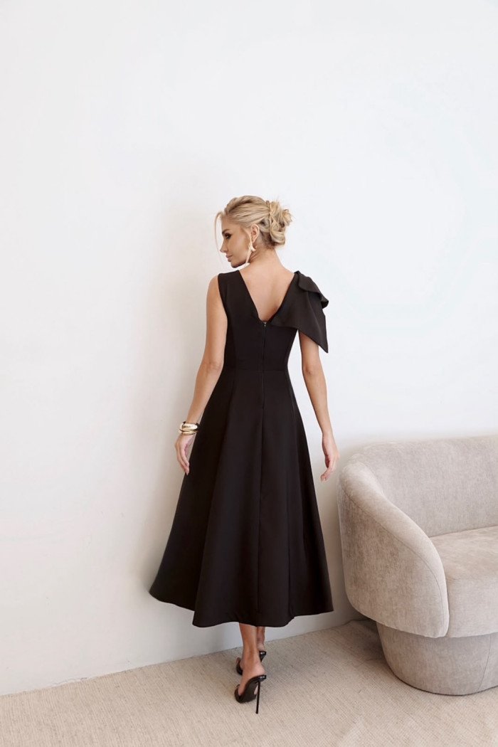 VESTIDO MONIQUE MIDI ALFAIATARIA - PRETO