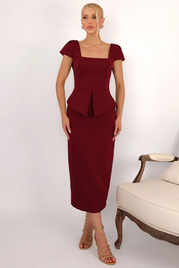 VESTIDO MIDI MAVIE TUBINHO MANGA CURTA PEPLUM - VINHO